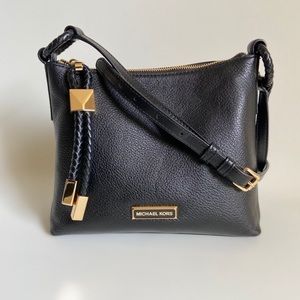 Michael Kors Crossbody  Black/Gold
